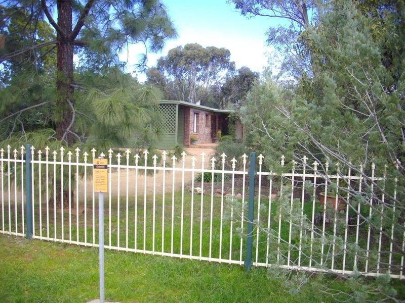 Murray Street, Stone Hut SA 5480