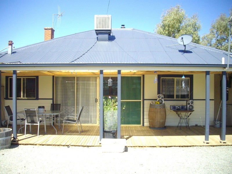 12 Government Road, Gulnare SA 5471