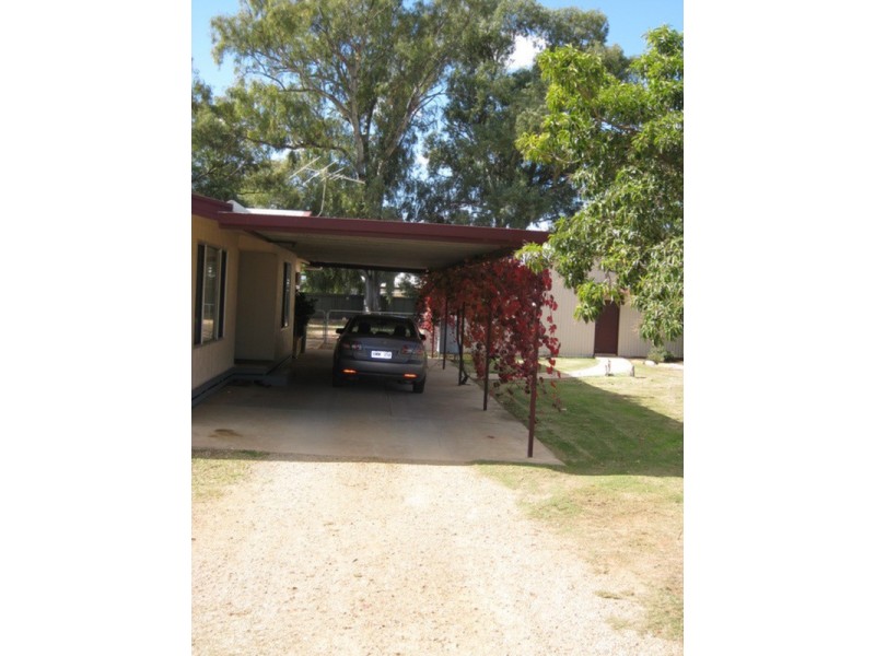 8 Garden Street, Laura SA 5480