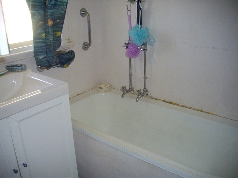 2 Gladstone Road, Laura SA 5480