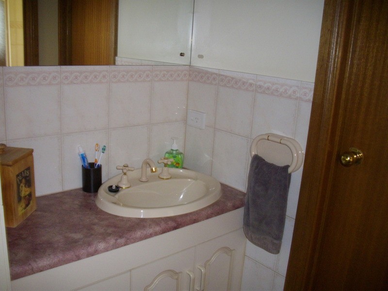 17 Mill Street, Laura SA 5480