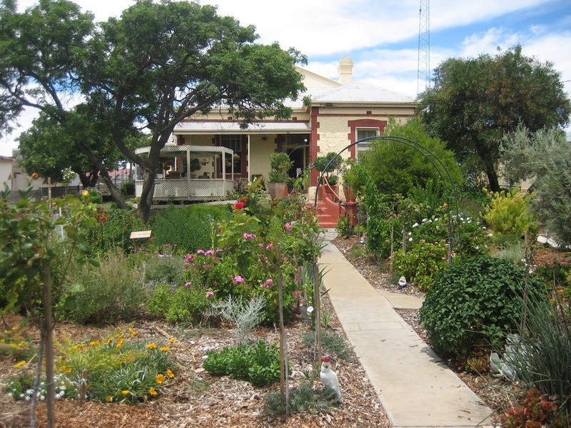 14 West Terrace, Port Broughton SA 5522