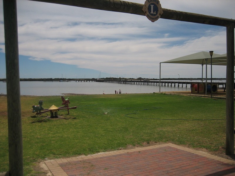 14 West Terrace, Port Broughton SA 5522