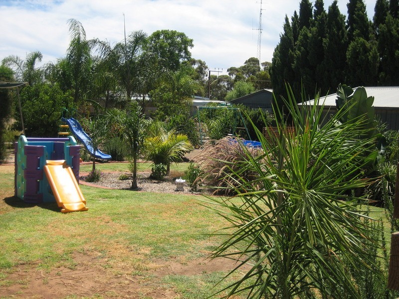 2 Casey Road, Port Broughton SA 5522
