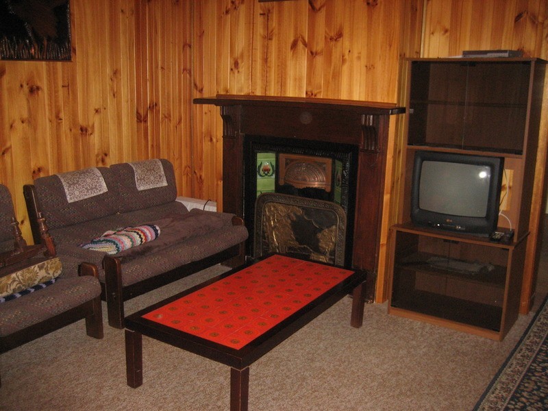 4 Mackay Street, Port Broughton SA 5522