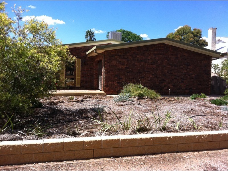 33 High Street, Gladstone SA 5473