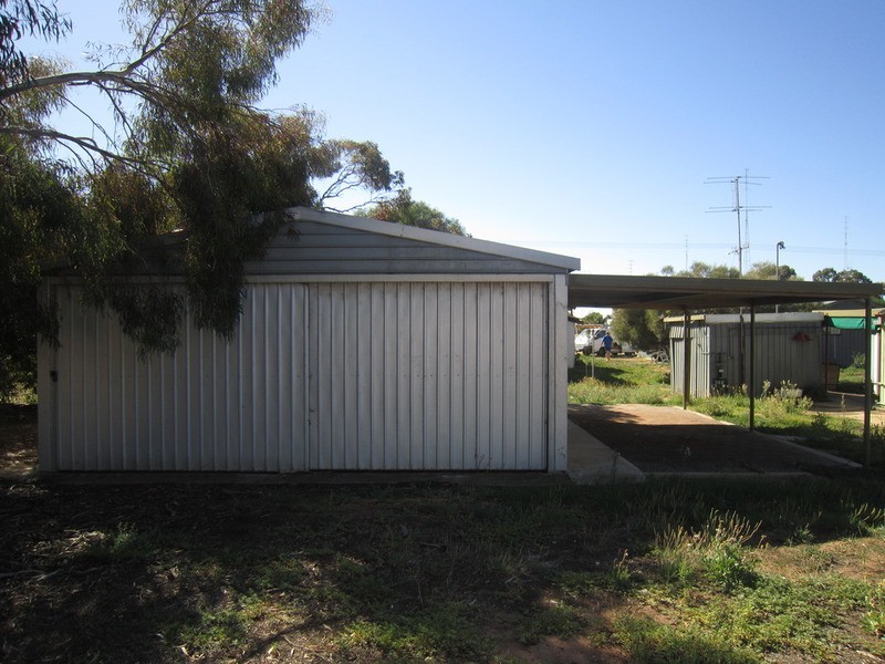 44 Dolphin Road, Fisherman Bay SA 5522