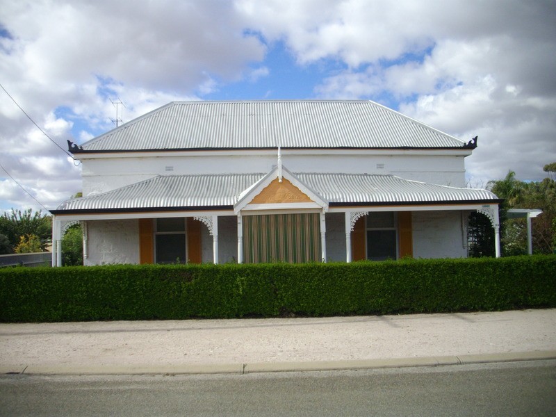 24 Booyoolie Street, Laura SA 5480