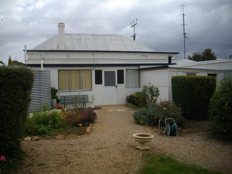 24 Booyoolie Street, Laura SA 5480