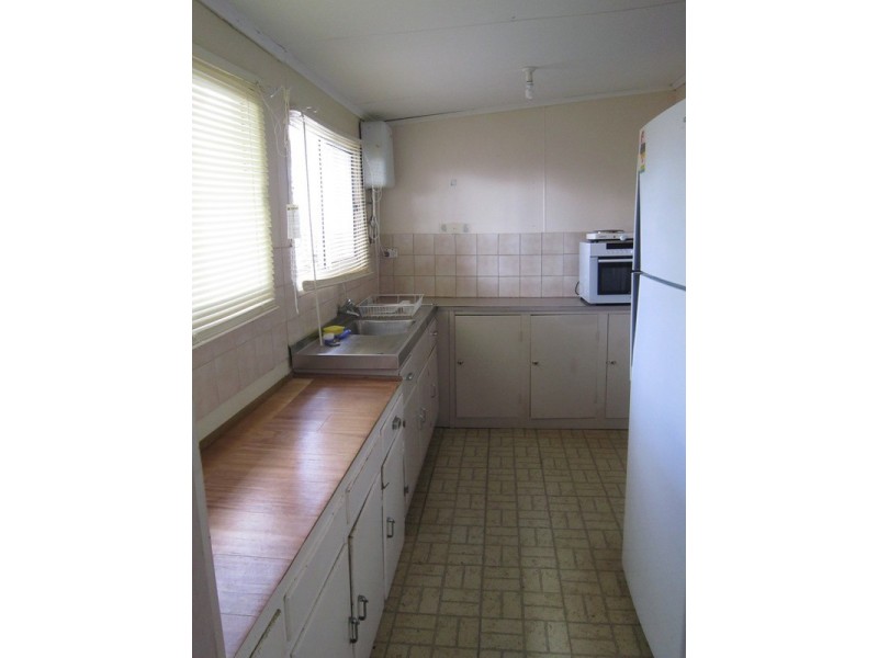 22 Mullett Street, Fisherman Bay SA 5522