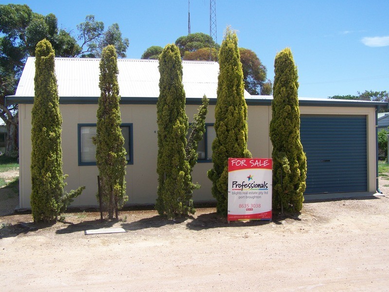 42 Trout Road, Fisherman Bay SA 5522
