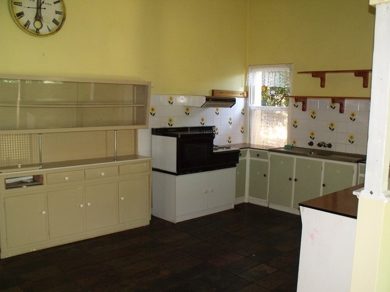 8 Sixth Street, Gladstone SA 5473