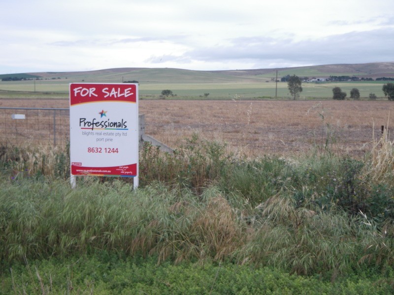 Main Road, Redhill SA 5521