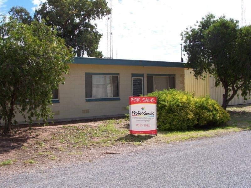 16 Dolphin Road, Fisherman Bay SA 5522