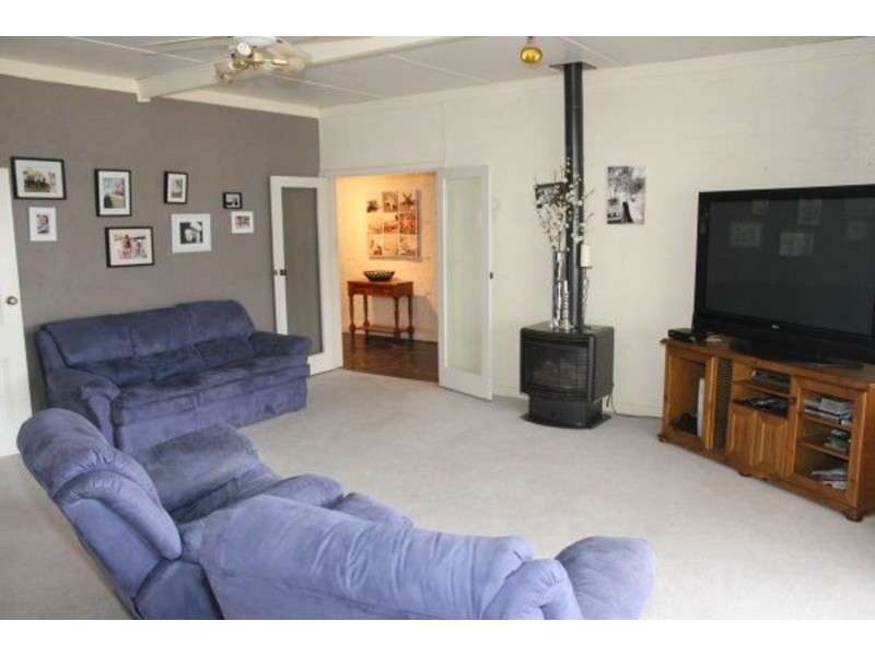 33 Sixth  Street, Gladstone SA 5473