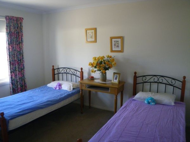 5 Olsen Close, Laura SA 5480