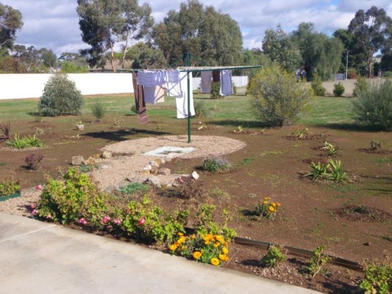 5 Olsen Close, Laura SA 5480