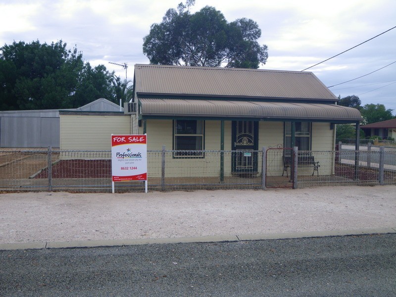 20  Booyoolie Street, Laura SA 5480