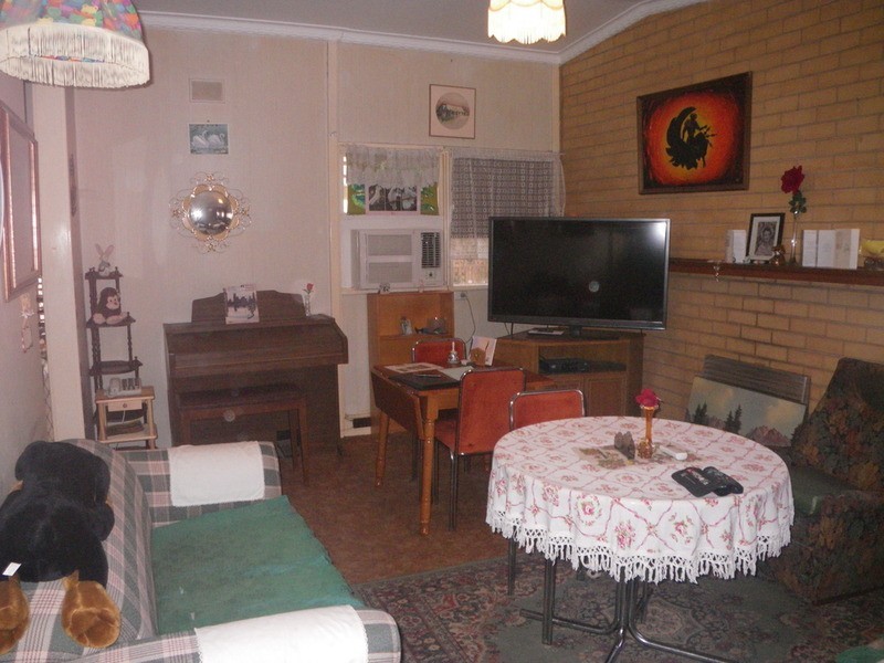 17 West Terrace, Gladstone SA 5473