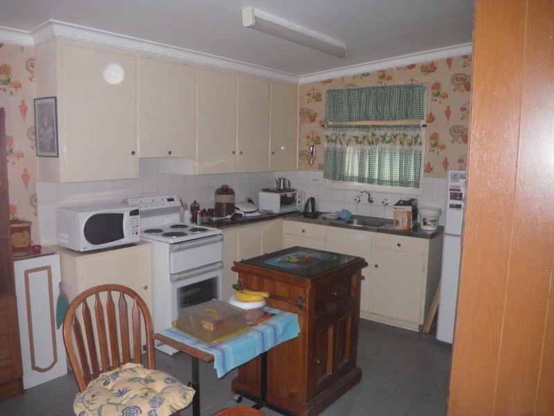 17 West Terrace, Gladstone SA 5473