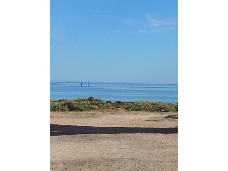 56 John Lewis Drive, Port Broughton SA 5522