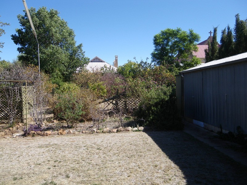 8 Sixth Street, Gladstone SA 5473