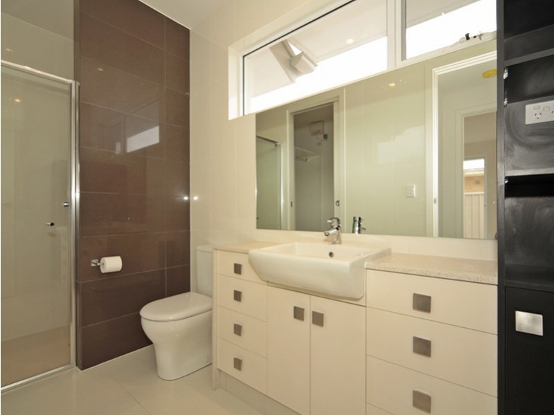 171 Military Road, Tennyson SA 5022