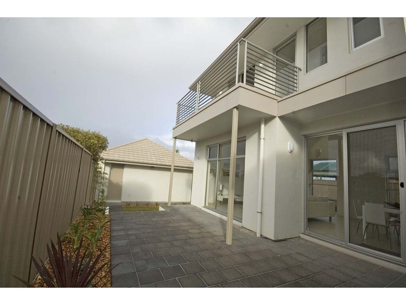 171 Military Road, Tennyson SA 5022