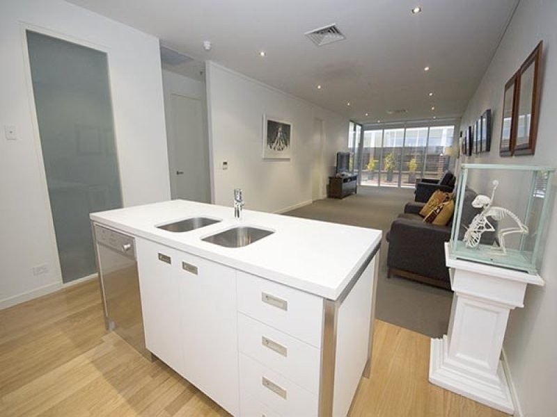 8/223 North Terrace, Adelaide SA 5000