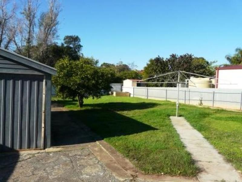 21 Clearview Crescent, Clearview SA 5085