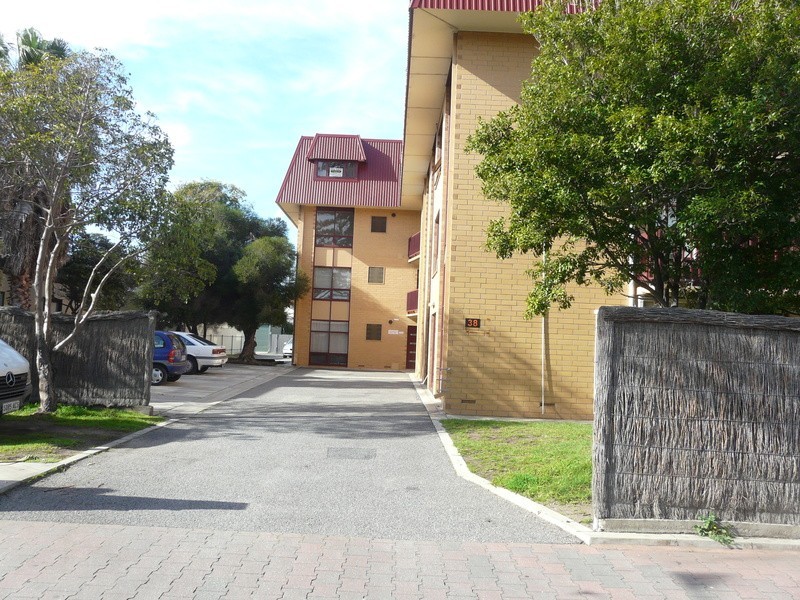 15/38 Gordon Street, Glenelg SA 5045