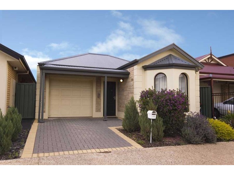 72 Sanctuary Drive, Mawson Lakes SA 5095