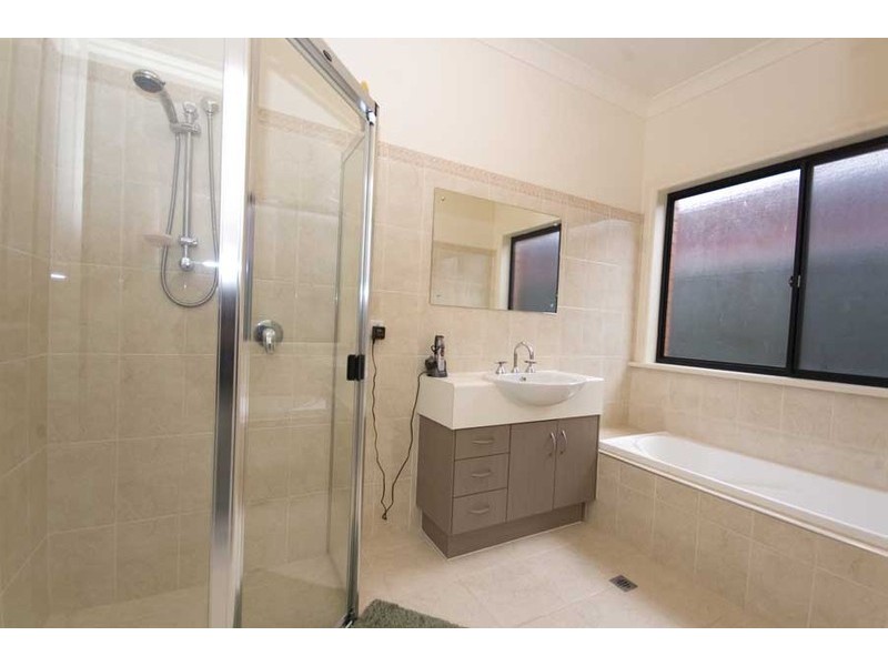 72 Sanctuary Drive, Mawson Lakes SA 5095
