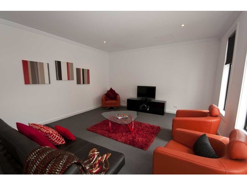 12 Ridley Street, Mawson Lakes SA 5095