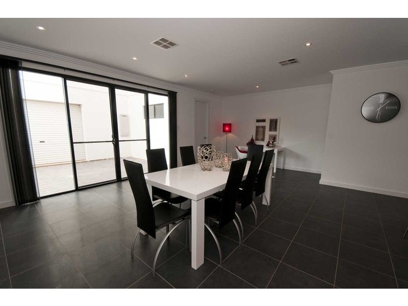 12 Ridley Street, Mawson Lakes SA 5095