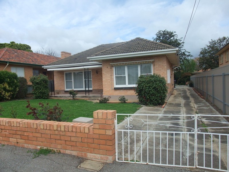 4 Water Street, Kensington Park SA 5068