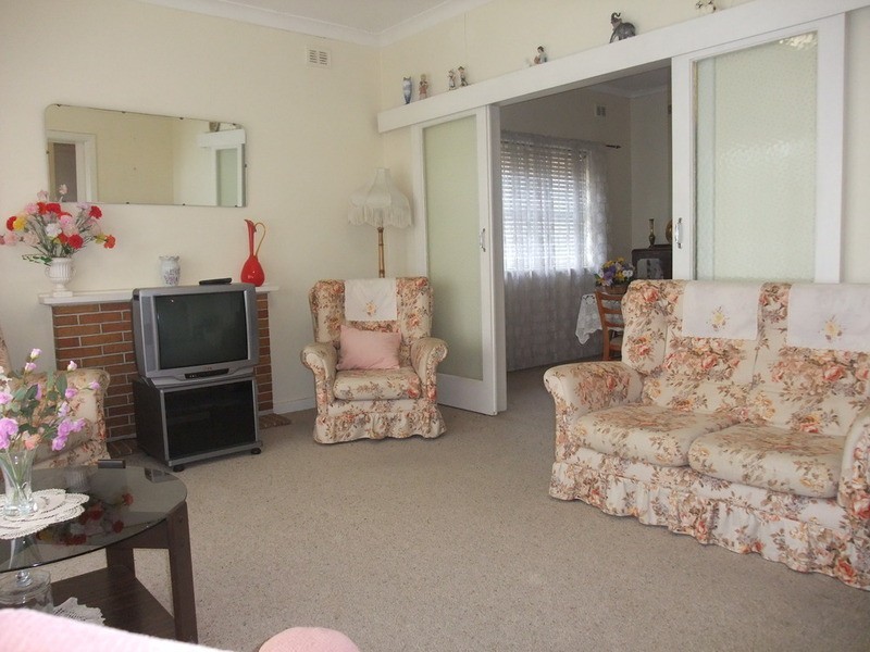 4 Water Street, Kensington Park SA 5068