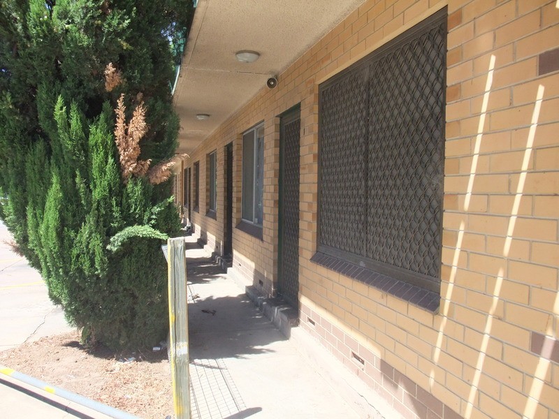 2/413 Churchill Road, Kilburn SA 5084