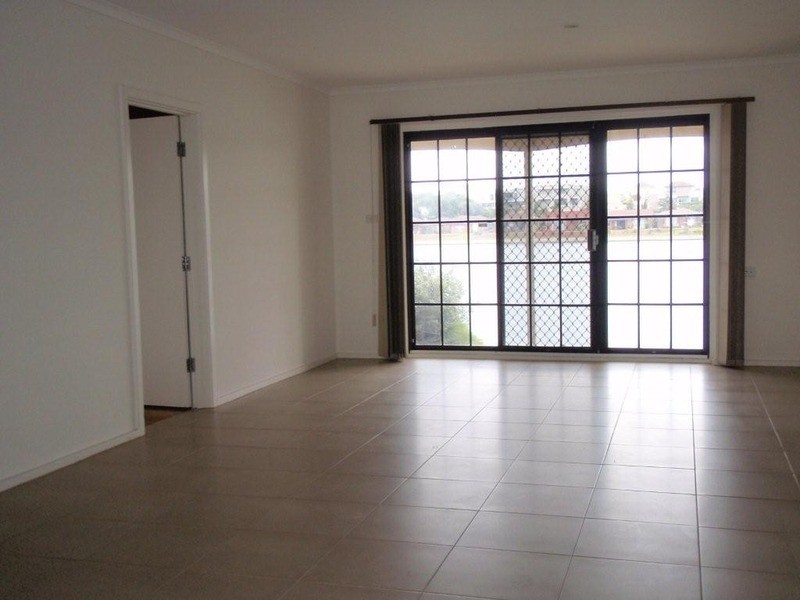 182  Sportsmans Drive, West Lakes SA 5021