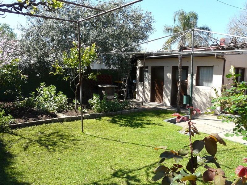35 Wells Street, Stepney SA 5069