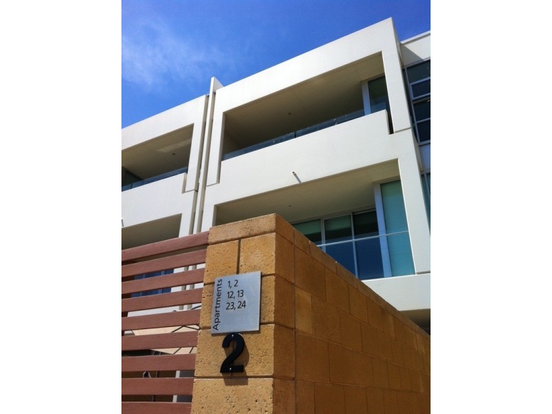 24/2 King Street, Glenelg North SA 5045