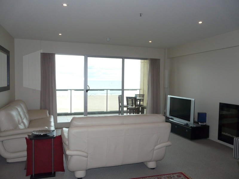 120/16 Holdfast Promenade, Glenelg SA 5045