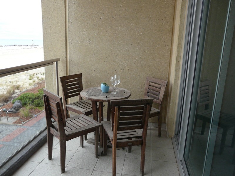 120/16 Holdfast Promenade, Glenelg SA 5045