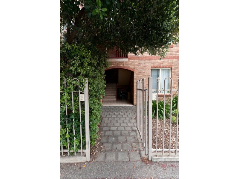 20/19 St Helena  Place, Adelaide SA 5000