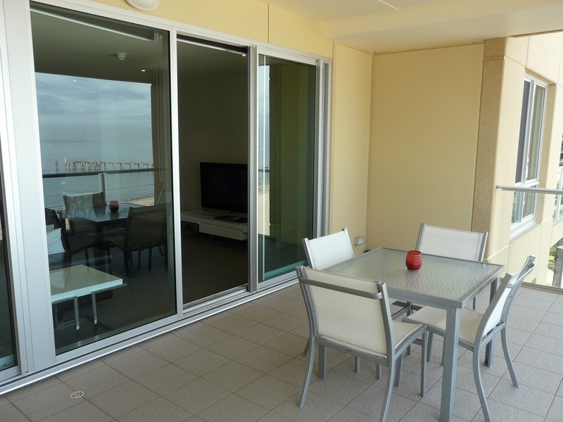 515/19 Holdfast Promenade, Glenelg SA 5045
