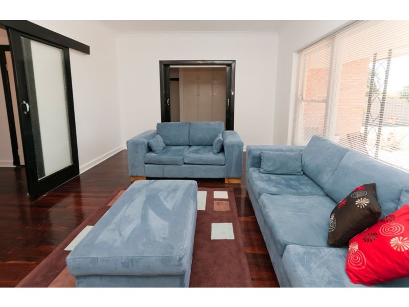 4 Water Street, Kensington Park SA 5068