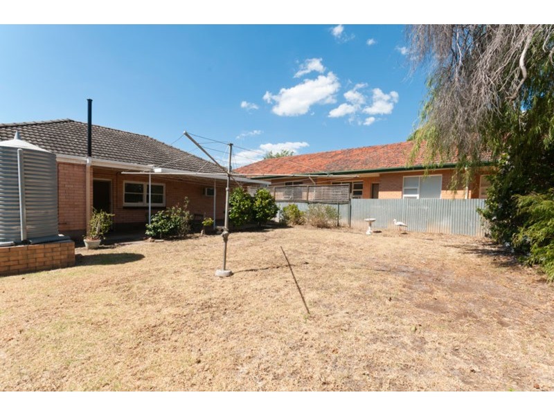 4 Water Street, Kensington Park SA 5068