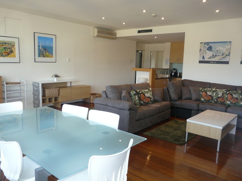 2/19 North Terrace, Adelaide SA 5000