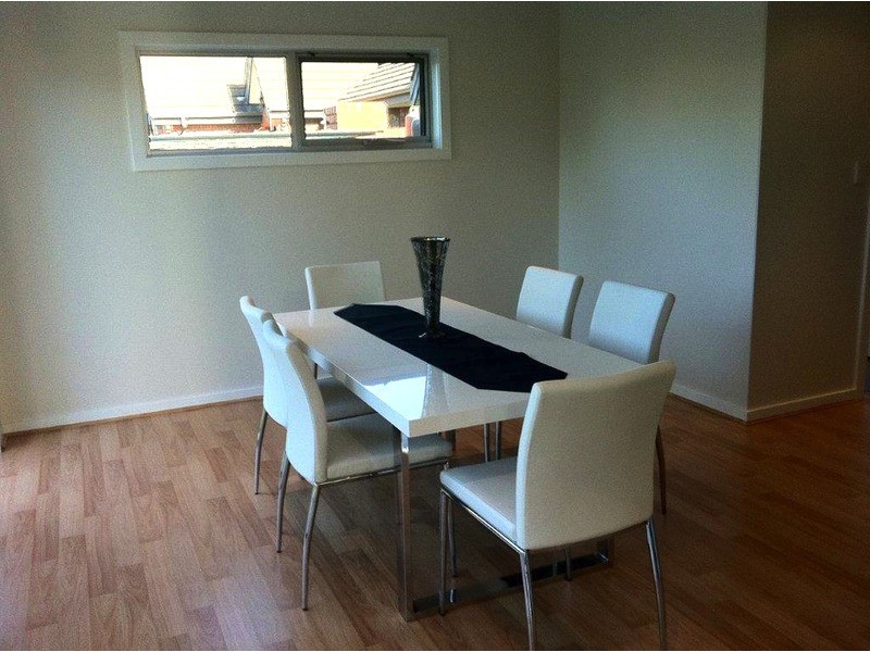 2/1a Montrose Avenue, Seaton SA 5023