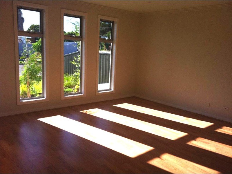 2/1a Montrose Avenue, Seaton SA 5023